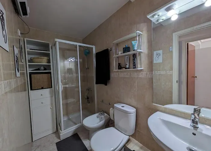 Appartement à 2 Chambres à Coucher
